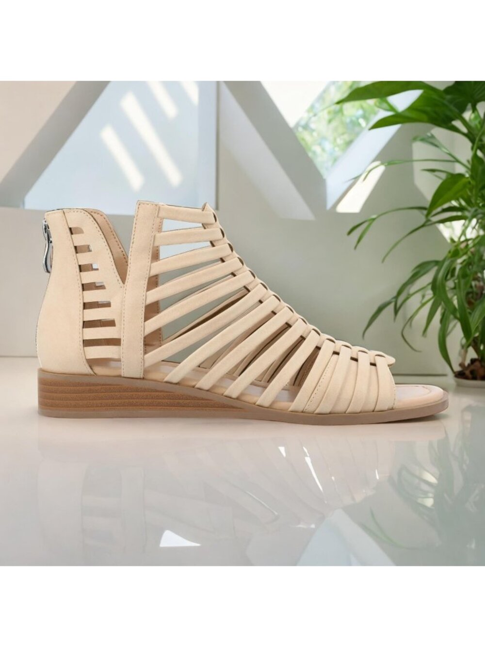 Journee Collection Womens Delilah Zipper Gladiator Sandals Nude Size 7M NIB
